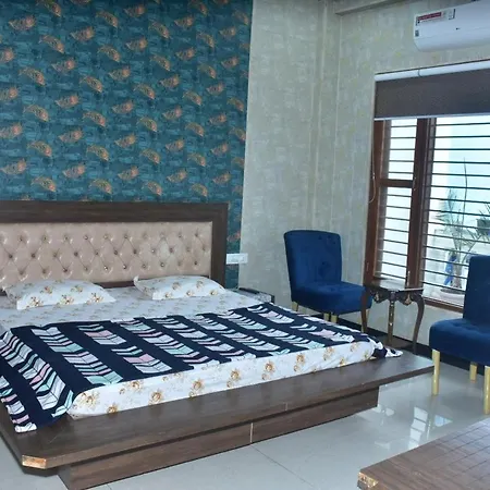 Shreshth Home Stay - Best Family Accommodation - 3Km From Har Ki Pauri, Haridwar, Uttarakhand Exterior photo
