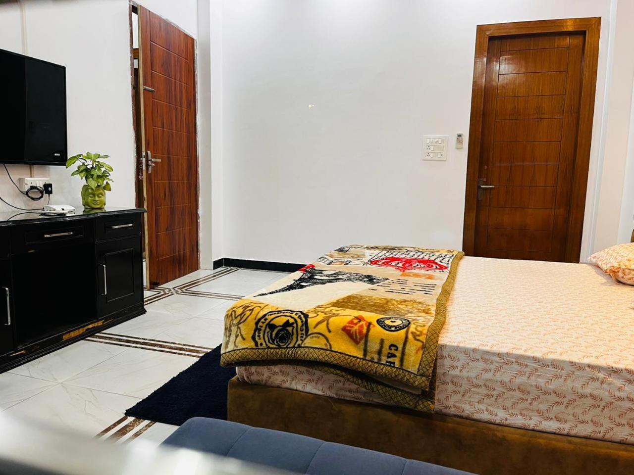 Shreshth - Family - 3km From Har Ki Pauri, Haridwar, Uttarakhand Homestay